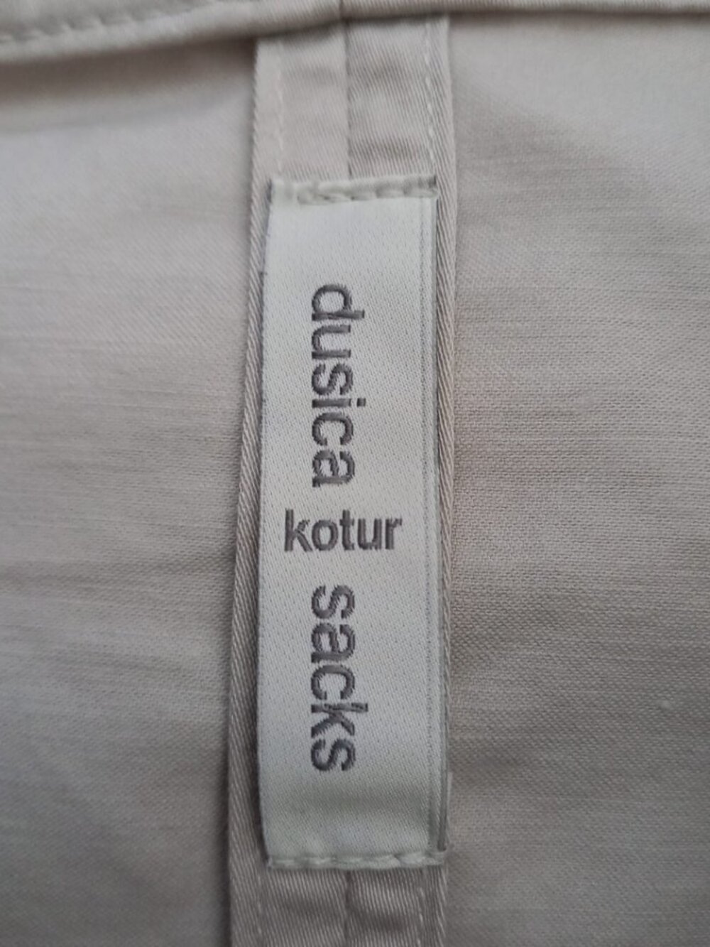 Dusica Kotur Sacks Beige Minimalist Coat โ Lightweight Zip Jacket Modern Oversiz - Picture 7 of 9